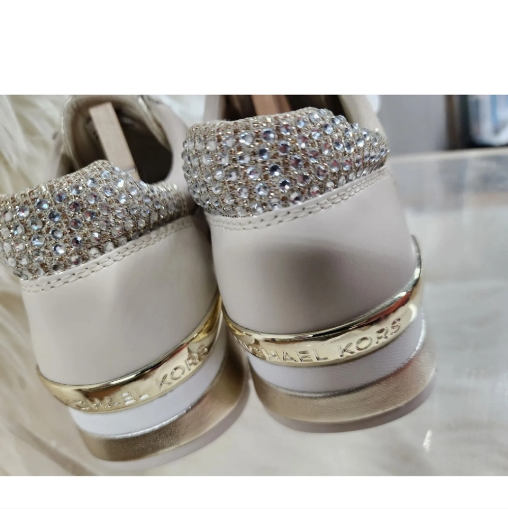 NEW Michael Kors tennis shoes sz 6 - Picture 10 of 12